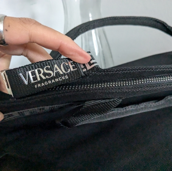 Versace - Picture 12 of 14